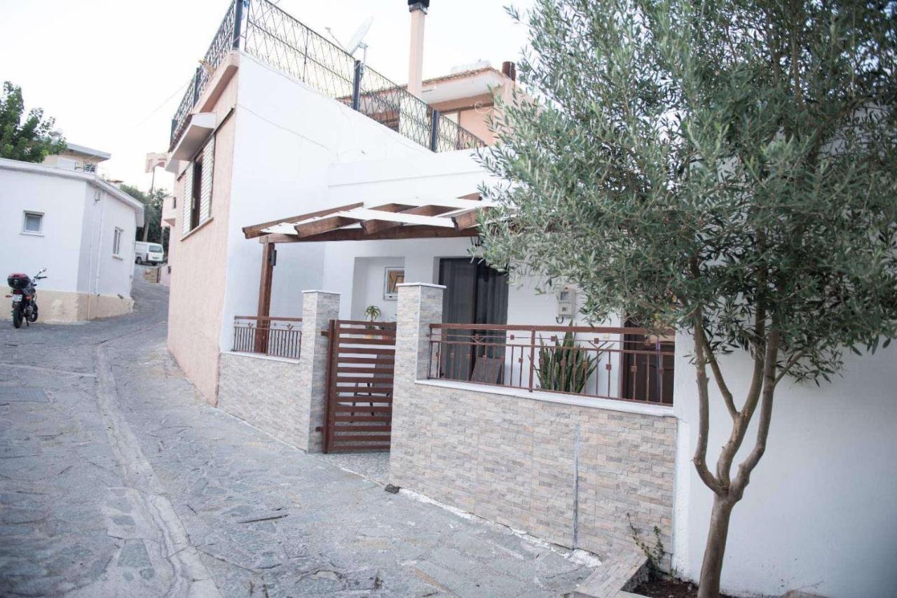 Grandmother'S House Apartment Psinthos Екстериор снимка